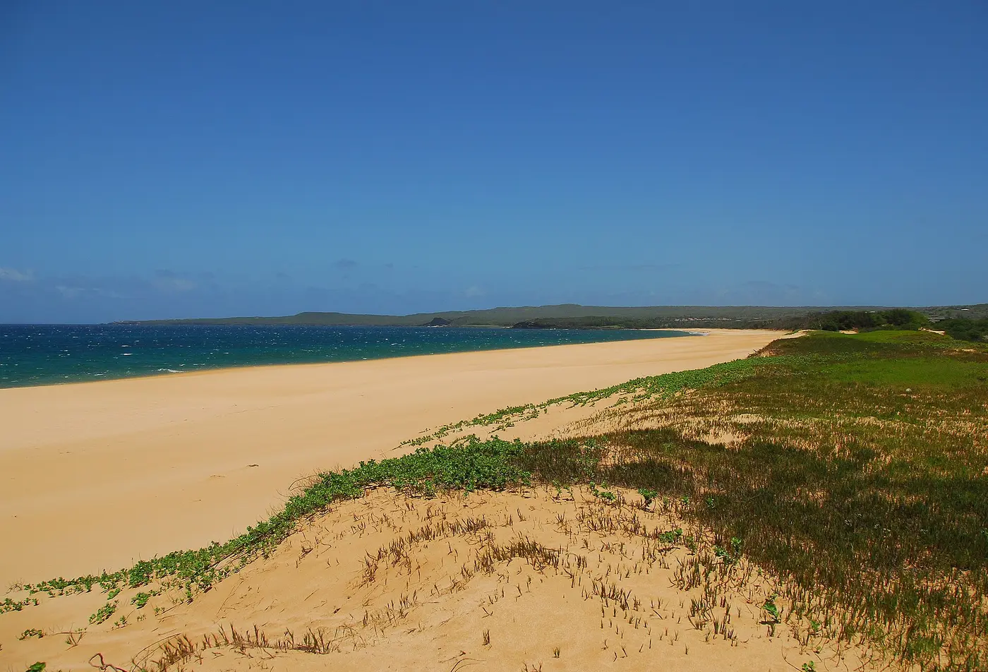 Exploring Papohaku Beach Park on Molokai + Visiting Tips